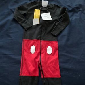 Hanna Andersson 
Mickey pajamas